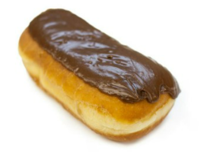 CHOCOLATE BAR
We might not care for the Red Sox or the Celtics, but we’re big fans of Boston’s official donut! Filled with creamy custard and topped with good ole chocolate, it’s the kind of goodness anyone can be down for.